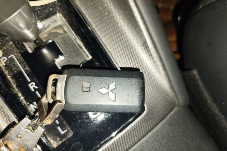 Used Mitsubishi ASX 2020 2.0L CVT Smart Edition Vehicle Key