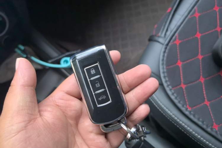 Used Mitsubishi ASX 2020 2.0L CVT Smart Edition Vehicle Key