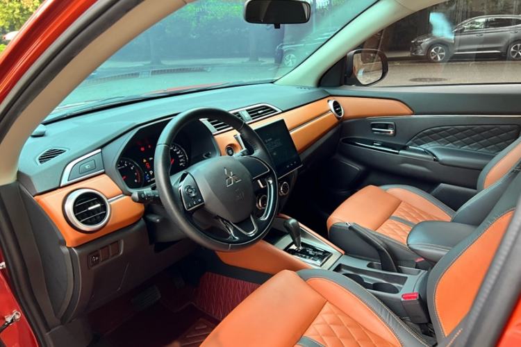 Used Mitsubishi ASX 2020 2.0L CVT Active Version Left Front Seat