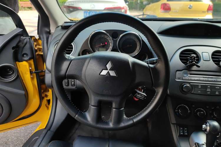 Used Mitsubishi Eclipse 2008 2.4L Xuan Dong Edition Steering Wheel