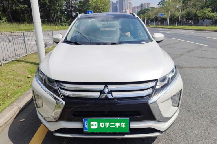Used Mitsubishi Eclipse Cross 2019 1.5T CVT Two-Wheel Drive Dream Edition China VI Standard Exterior 1