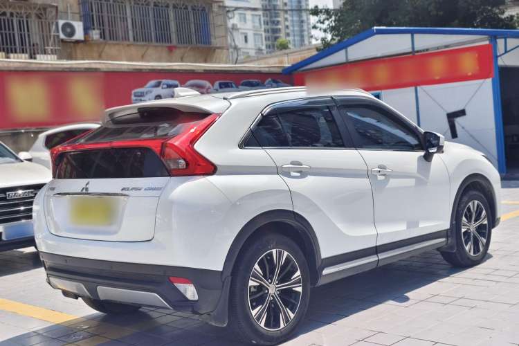 Used Mitsubishi Eclipse Cross 2019 1.5T CVT Two-Wheel Drive Dream Edition China VI Standard Exterior 5