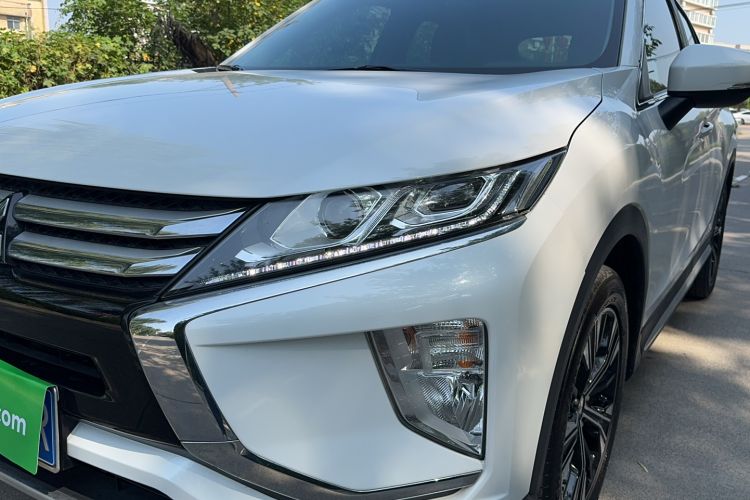 Used Mitsubishi Eclipse Cross 2019 1.5T CVT Two-Wheel Drive Dream Edition China VI Standard Left Front Headlight