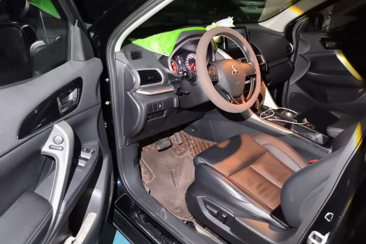 Used Mitsubishi Eclipse Cross 2018 1.5T CVT Two-Wheel Drive Dream Edition Driver Seat