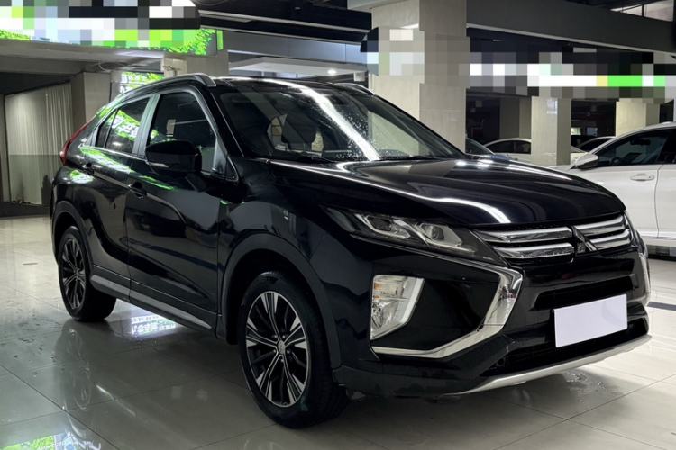 Used Mitsubishi Eclipse Cross 2018 1.5T CVT Two-Wheel Drive Belief Edition Exterior 2