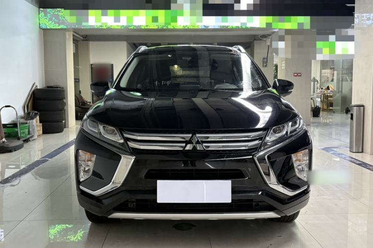 Used Mitsubishi Eclipse Cross 2018 1.5T CVT Two-Wheel Drive Belief Edition Exterior 3