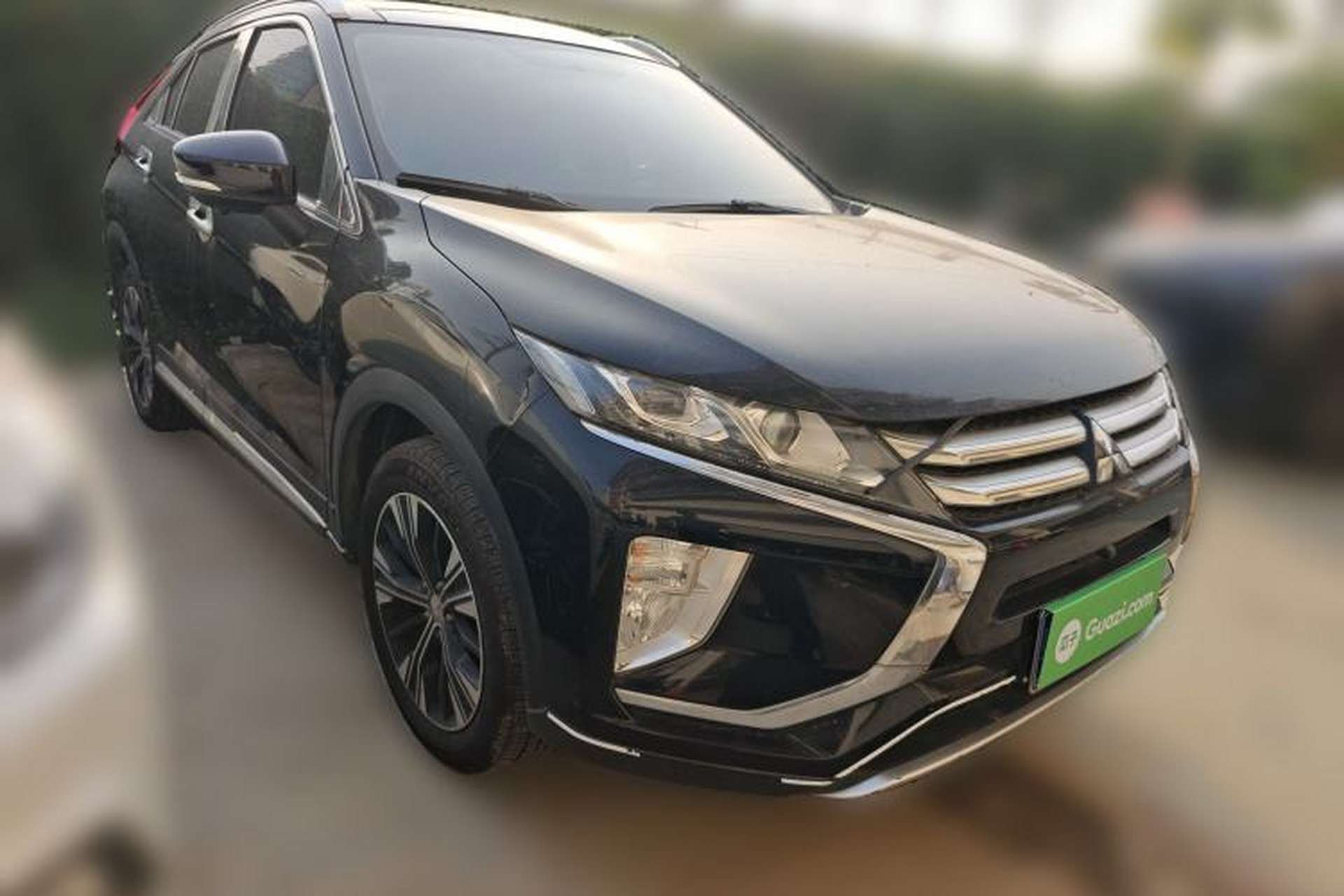 Used Mitsubishi Eclipse Cross 2018 1.5T CVT Two-Wheel Drive Dream Edition Front Right 45 Deg