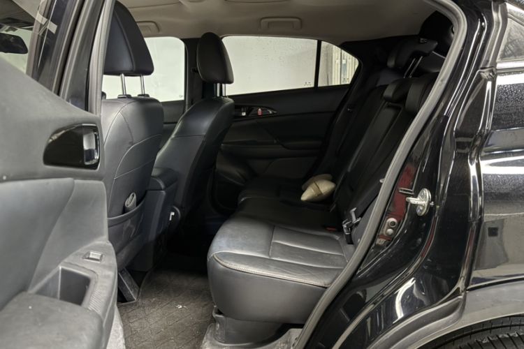 Used Mitsubishi Eclipse Cross 2018 1.5T CVT Two-Wheel Drive Belief Edition Interior 9