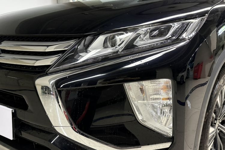 Used Mitsubishi Eclipse Cross 2018 1.5T CVT Two-Wheel Drive Belief Edition Left Front Headlight