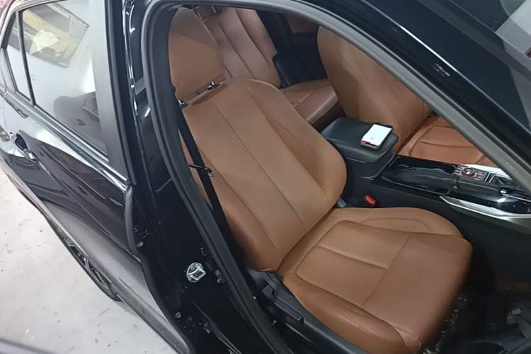 Used Mitsubishi Eclipse Cross 2018 1.5T CVT Two-Wheel Drive Dream Edition Right Front Seat