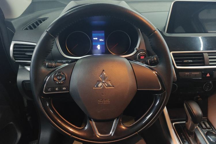 Used Mitsubishi Eclipse Cross 2018 1.5T CVT Two-Wheel Drive Dream Edition Steering Wheel