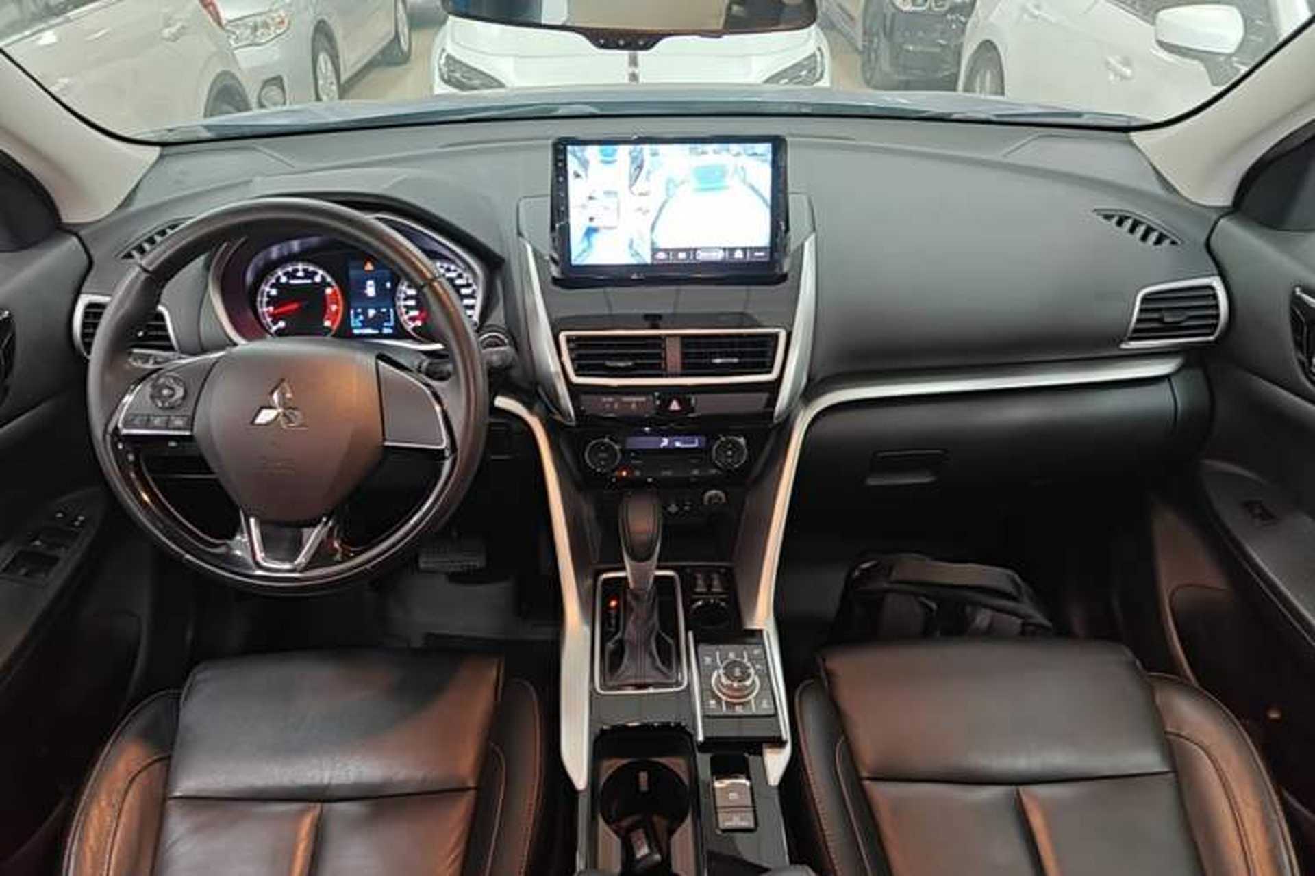 Used Mitsubishi Eclipse Cross 2018 1.5T CVT Two-Wheel Drive Dream Edition Center Console