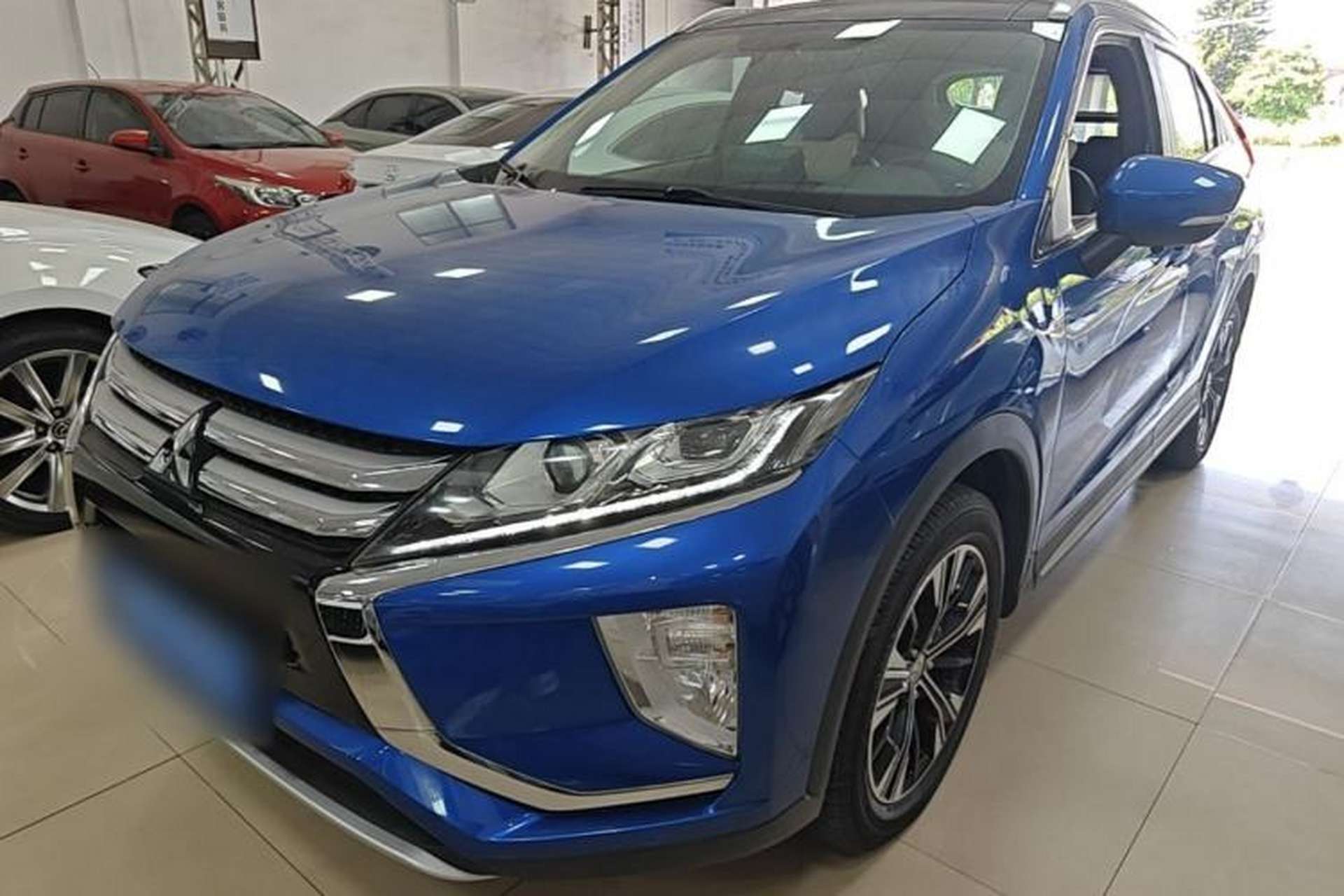 Used Mitsubishi Eclipse Cross 2018 1.5T CVT Two-Wheel Drive Dream Edition Front Left 45 Deg