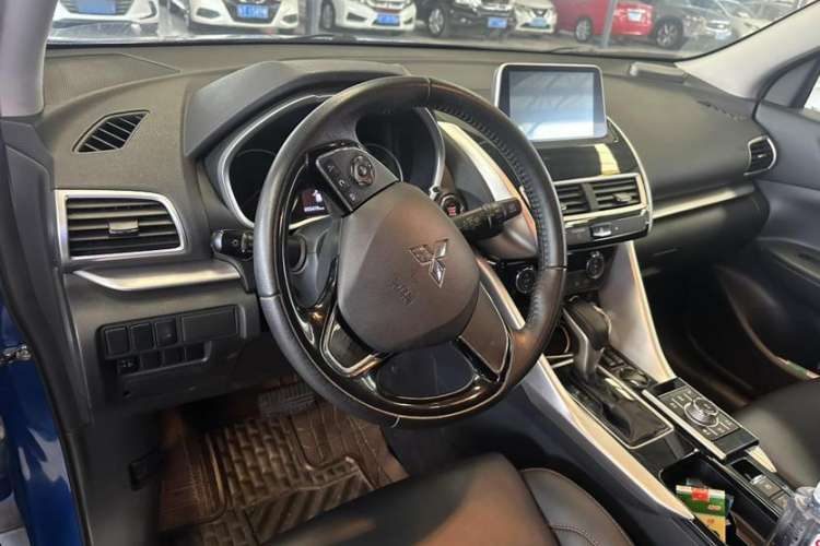 Used Mitsubishi Eclipse Cross 2018 1.5T CVT Two-Wheel Drive Dream Edition Interior 1