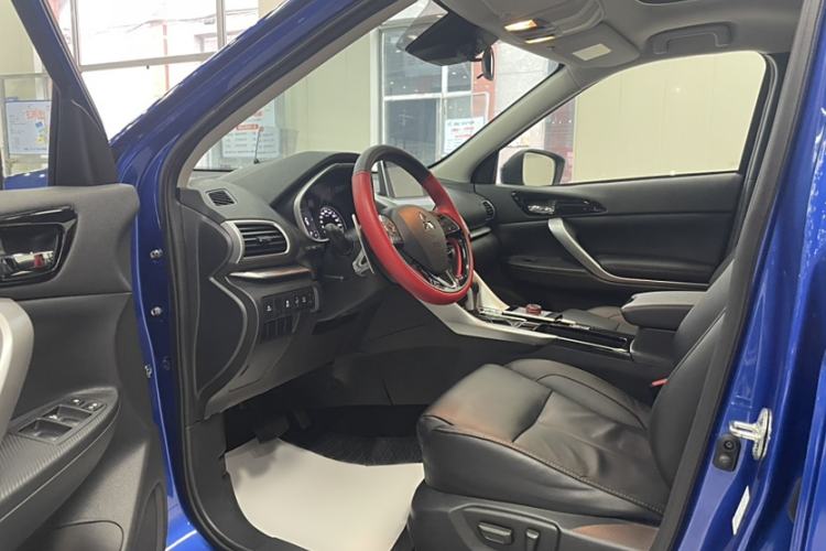 Used Mitsubishi Eclipse Cross 2018 1.5T CVT Four-Wheel Drive TrueMe Edition Interior 3