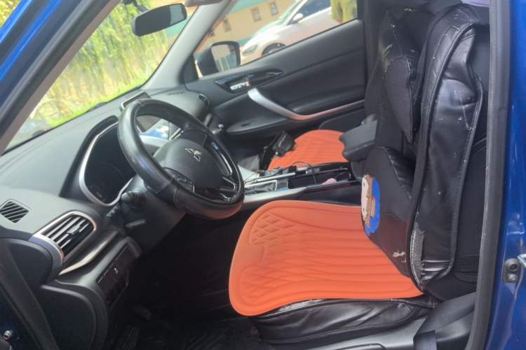 Used Mitsubishi Eclipse Cross 2018 1.5T CVT Two-Wheel Drive Dream Edition Left Front Seat