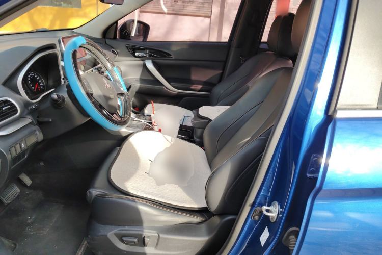 Used Mitsubishi Eclipse Cross 2018 1.5T CVT Two-Wheel Drive Dream Edition Left Front Seat