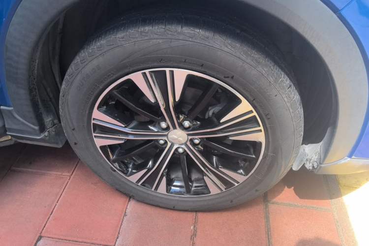 Used Mitsubishi Eclipse Cross 2018 1.5T CVT Two-Wheel Drive Dream Edition Right Front Wheel Hub