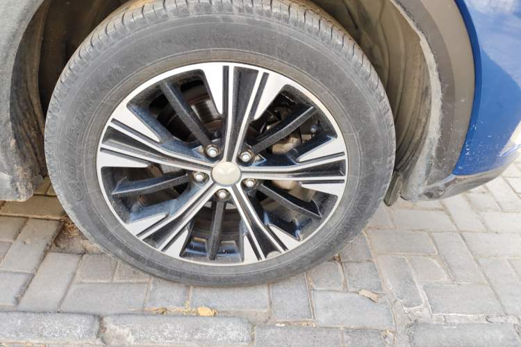 Used Mitsubishi Eclipse Cross 2018 1.5T CVT Two-Wheel Drive Dream Edition Right Front Wheel Hub