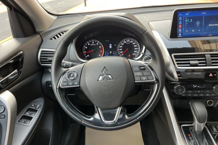 Used Mitsubishi Eclipse Cross 2018 1.5T CVT Two-Wheel Drive Belief Edition Steering Wheel
