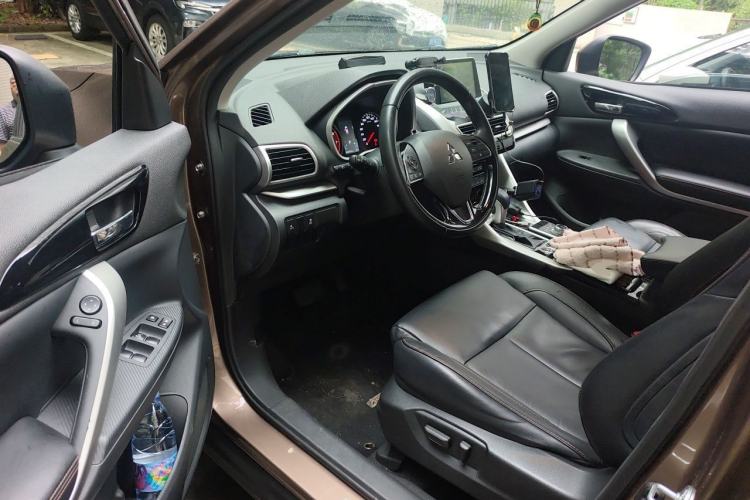 Used Mitsubishi Eclipse Cross 2018 1.5T CVT Two-Wheel Drive Belief Edition Driver Seat