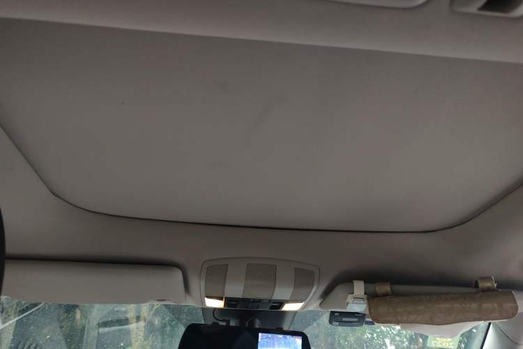 Used Mitsubishi Eclipse Cross 2018 1.5T CVT Two-Wheel Drive Belief Edition Headliner