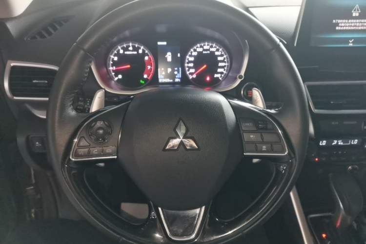 Used Mitsubishi Eclipse Cross 2018 1.5T CVT Four-Wheel Drive TrueMe Edition Steering Wheel