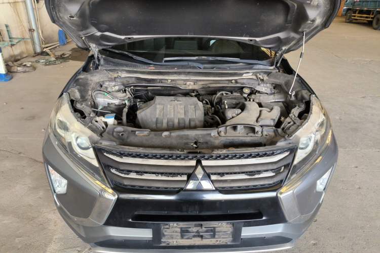 Used Mitsubishi Eclipse Cross 2018 1.5T CVT Two-Wheel Drive Dream Edition Engine Bay