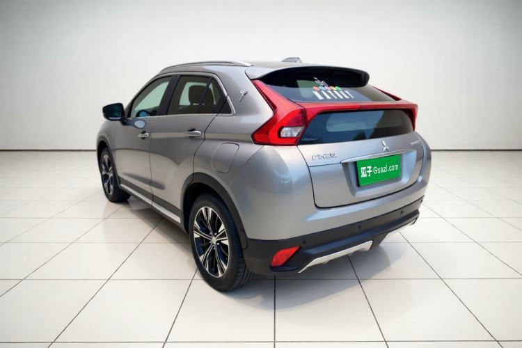 Used Mitsubishi Eclipse Cross 2018 1.5T CVT Two-Wheel Drive Dream Edition Exterior 3
