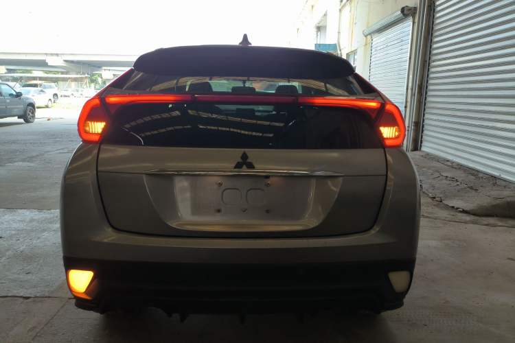 Used Mitsubishi Eclipse Cross 2018 1.5T CVT Two-Wheel Drive Dream Edition Rear