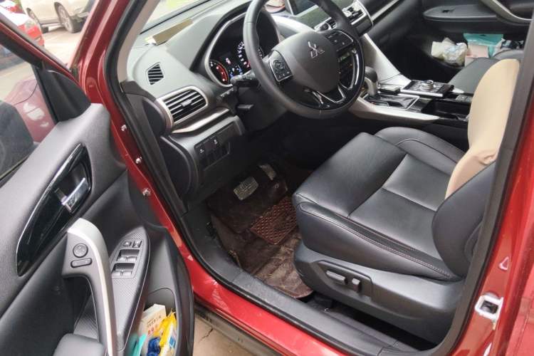 Used Mitsubishi Eclipse Cross 2018 1.5T CVT Two-Wheel Drive Belief Edition Driver Seat