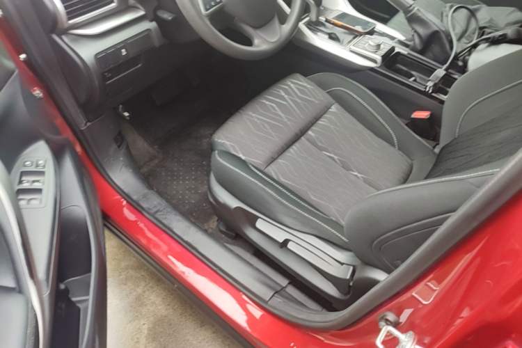 Used Mitsubishi Eclipse Cross 2018 1.5T CVT Two-Wheel Drive Fearless Edition Driver Seat