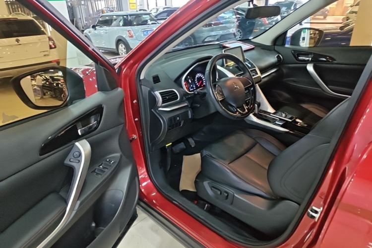 Used Mitsubishi Eclipse Cross 2018 1.5T CVT Two-Wheel Drive Dream Edition Driver Seat