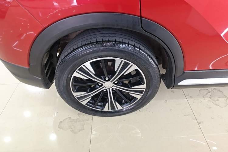 Used Mitsubishi Eclipse Cross 2018 1.5T CVT Two-Wheel Drive Dream Edition Exterior 5