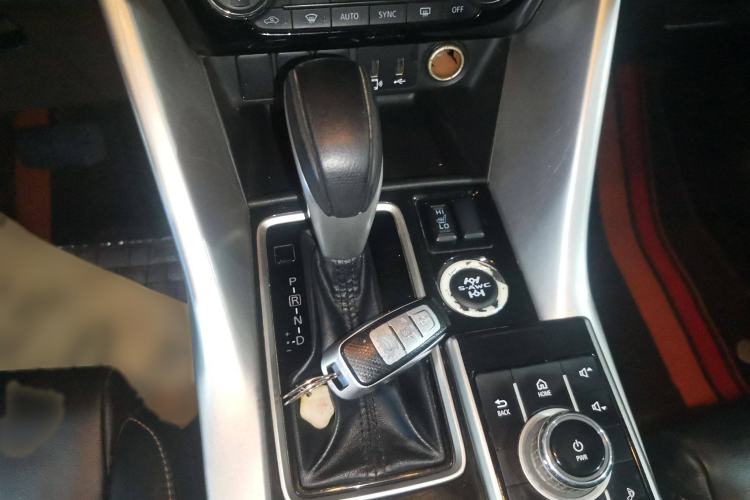 Used Mitsubishi Eclipse Cross 2018 1.5T CVT Four-Wheel Drive TrueMe Edition Gear Lever