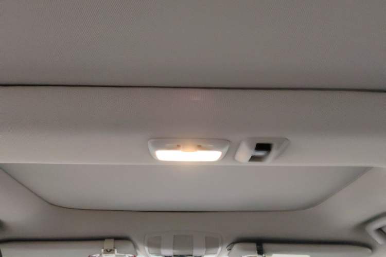 Used Mitsubishi Eclipse Cross 2018 1.5T CVT Two-Wheel Drive Belief Edition Headliner