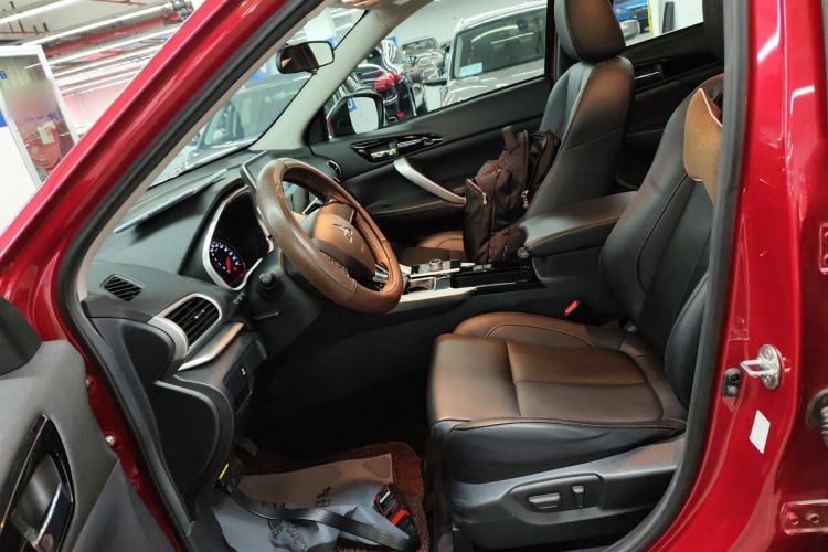 Used Mitsubishi Eclipse Cross 2018 1.5T CVT Two-Wheel Drive Dream Edition Left Front Seat