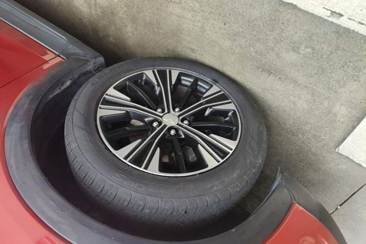 Used Mitsubishi Eclipse Cross 2018 1.5T CVT Two-Wheel Drive Fearless Edition Left Front Wheel Hub