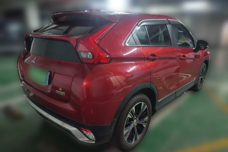 Used Mitsubishi Eclipse Cross 2018 1.5T CVT Two-Wheel Drive Fearless Edition Rear Right 45 Deg