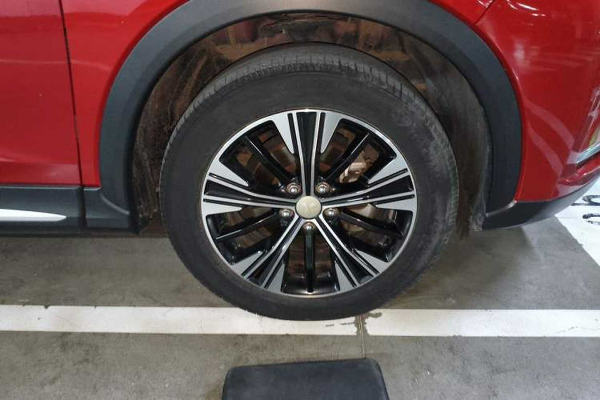 Used Mitsubishi Eclipse Cross 2018 1.5T CVT Two-Wheel Drive Belief Edition Right Front Wheel Hub
