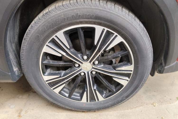 Used Mitsubishi Eclipse Cross 2018 1.5T CVT Two-Wheel Drive Belief Edition Right Front Wheel Hub