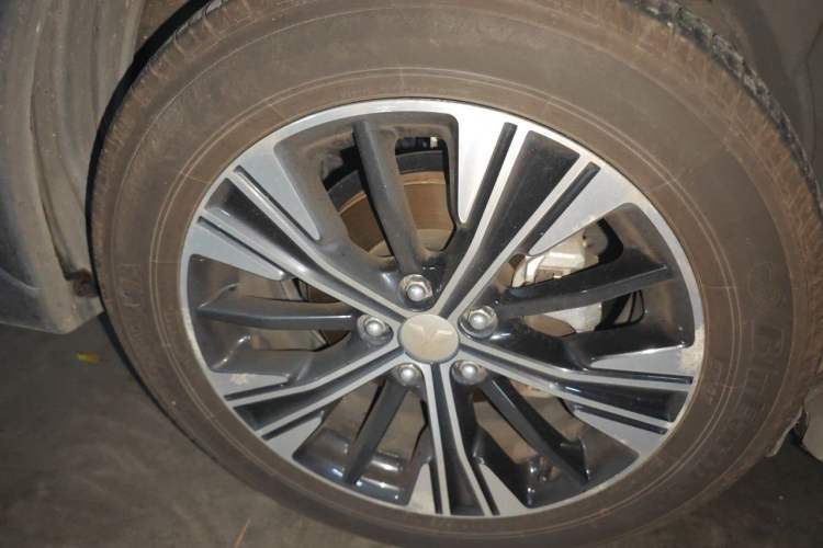Used Mitsubishi Eclipse Cross 2018 1.5T CVT Two-Wheel Drive Belief Edition Right Front Wheel Hub