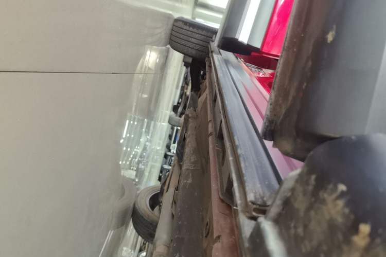 Used Mitsubishi Eclipse Cross 2018 1.5T CVT Two-Wheel Drive Dream Edition Right Side Sill