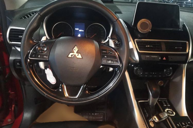 Used Mitsubishi Eclipse Cross 2018 1.5T CVT Four-Wheel Drive TrueMe Edition Steering Wheel