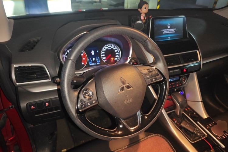 Used Mitsubishi Eclipse Cross 2018 1.5T CVT Two-Wheel Drive Belief Edition Steering Wheel