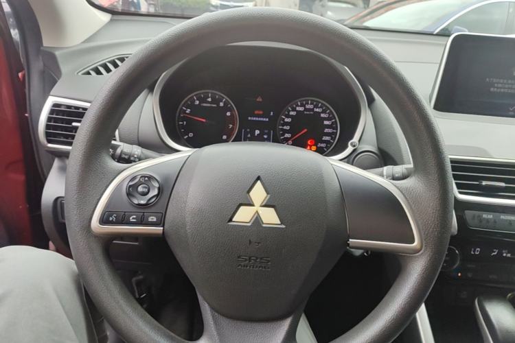 Used Mitsubishi Eclipse Cross 2018 1.5T CVT Two-Wheel Drive Fearless Edition Steering Wheel