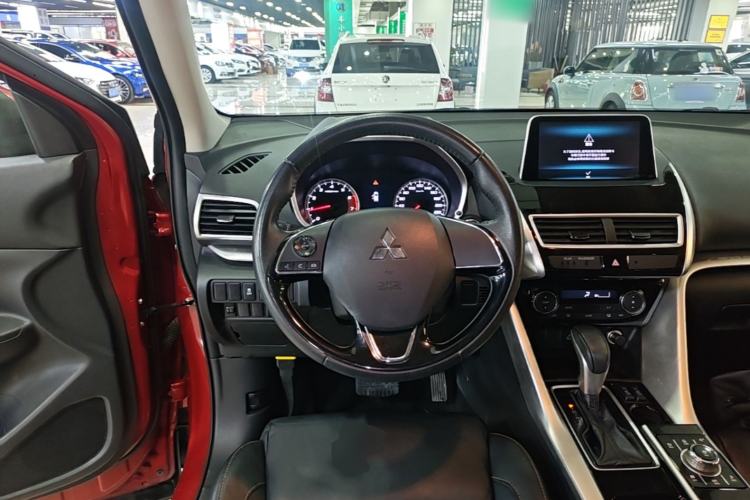 Used Mitsubishi Eclipse Cross 2018 1.5T CVT Two-Wheel Drive Dream Edition Steering Wheel