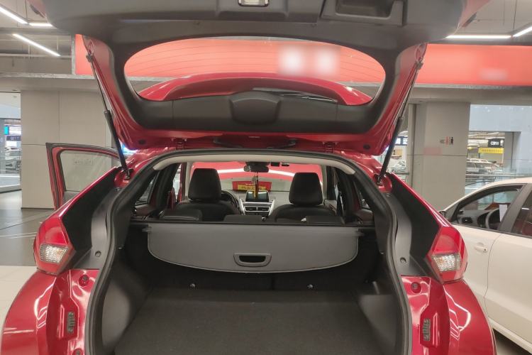 Used Mitsubishi Eclipse Cross 2018 1.5T CVT Four-Wheel Drive TrueMe Edition Trunk