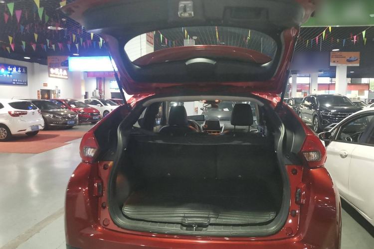 Used Mitsubishi Eclipse Cross 2018 1.5T CVT Four-Wheel Drive TrueMe Edition Trunk