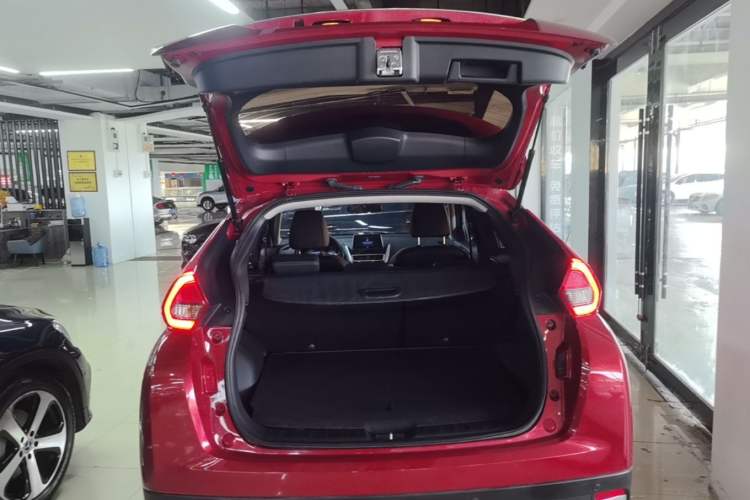 Used Mitsubishi Eclipse Cross 2018 1.5T CVT Two-Wheel Drive Dream Edition Trunk